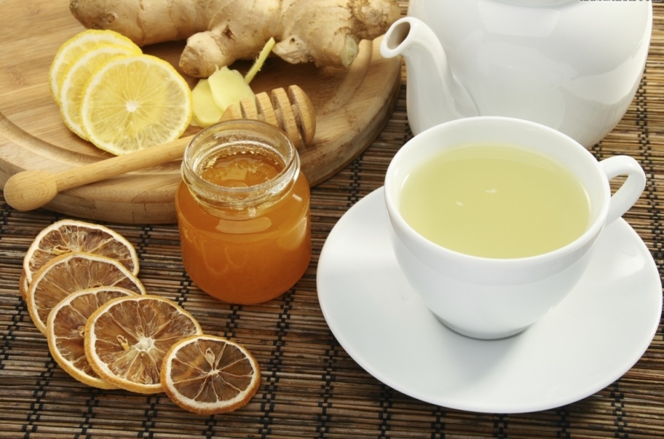 Лекарственный безалкогольный глинтвейн с медом