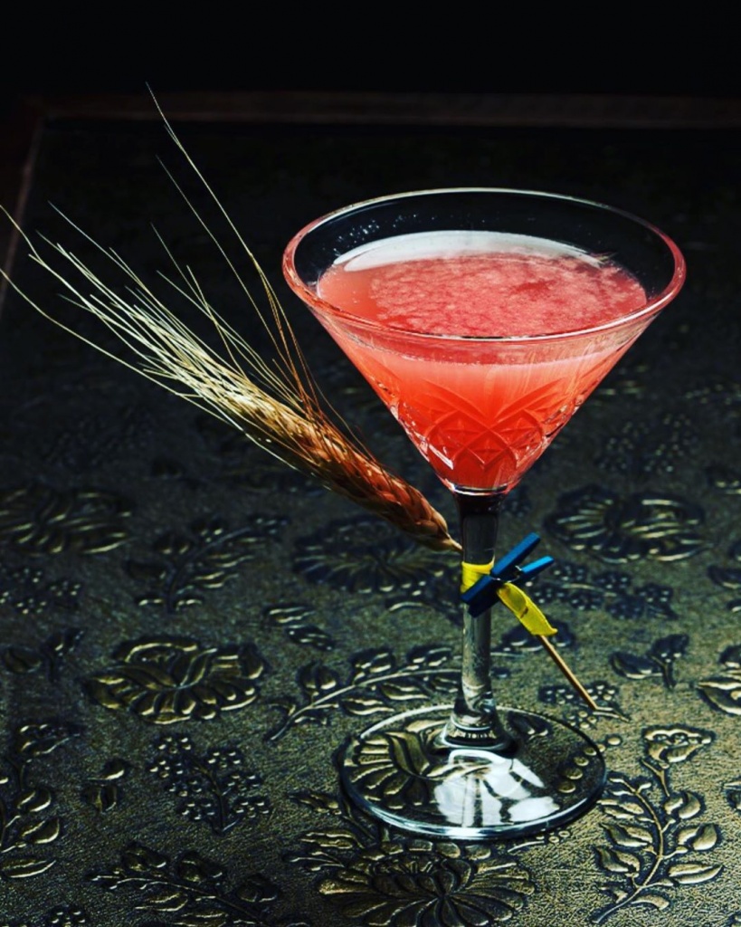 Как пить самбуку в домашних условиях: поджечь, выпить, съесть! maks.jakim13_71150571_1303187479842319_1030565579356307412_n