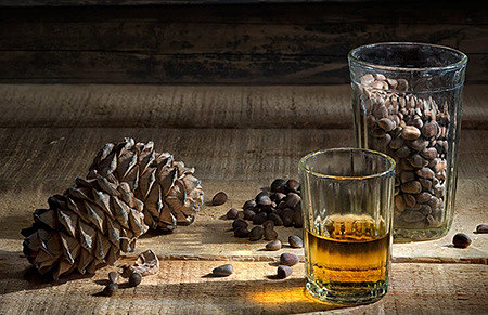 Краситель на основе кедровых шишек Краситель на основе кедровых шишек