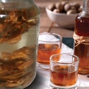 samogon-na-peregorodkax-greckogo-orexa-recept