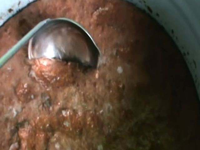 торт в ведре