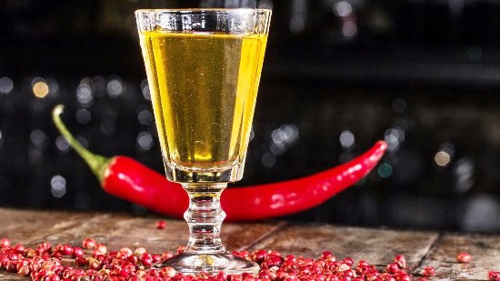 Самогон из меда: классический рецепт приготовления