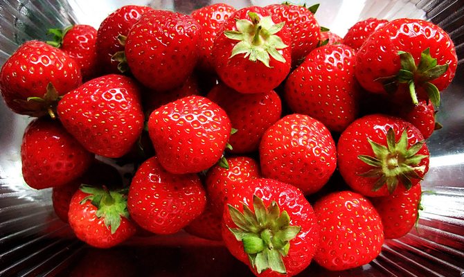 Сюй Сюй клубничный ликер или Сюй Сюй