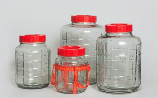 Банки с гидрозатвором