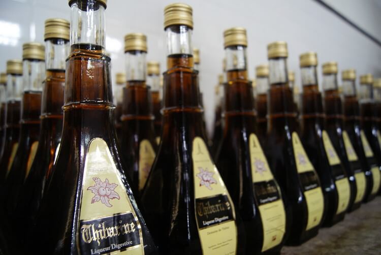 Ликер Тибарина продается только в одной таре.