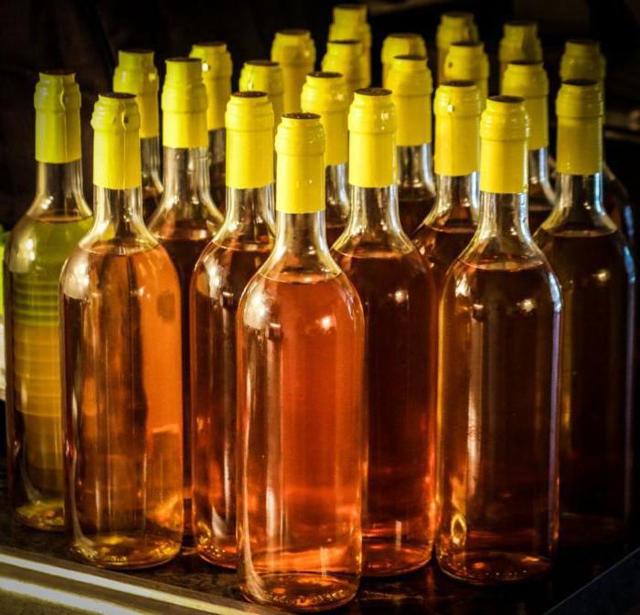 Домашнее вино из шиповника по проверенному рецепту