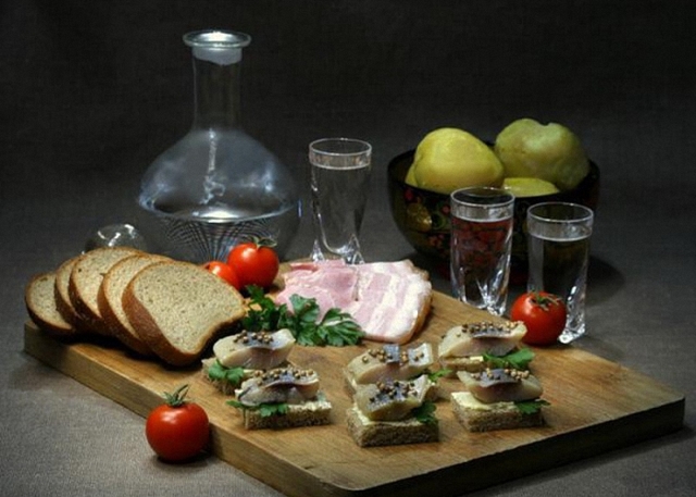 Самогон из помидоров или томатной пасты – рецепт браги