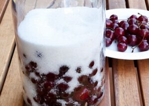 Сахар и вишня